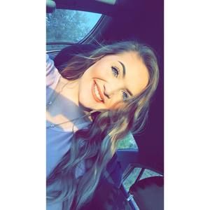 Meet your Posher, Mikayla